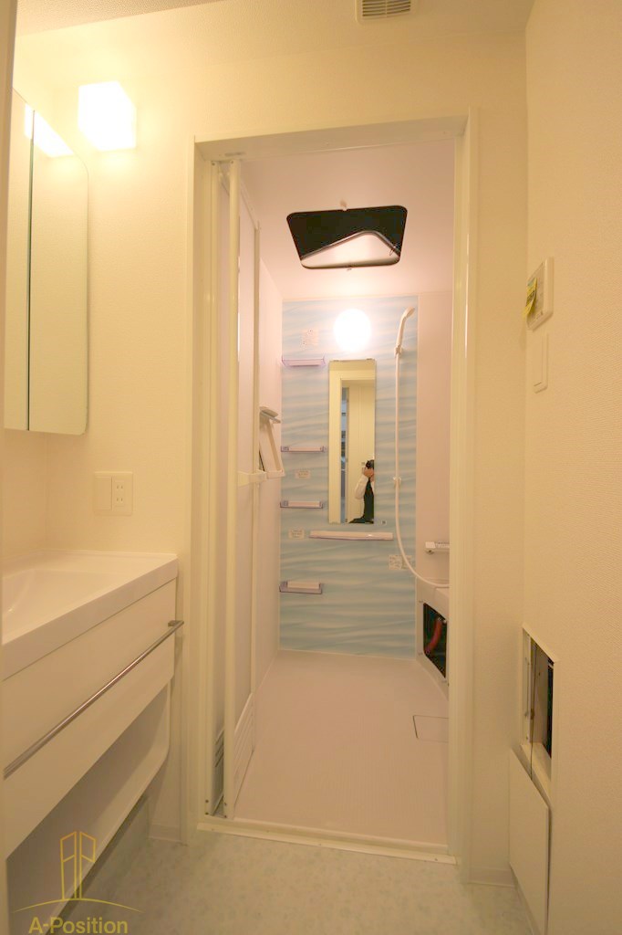 洗面設備　セレニテ本町リアン