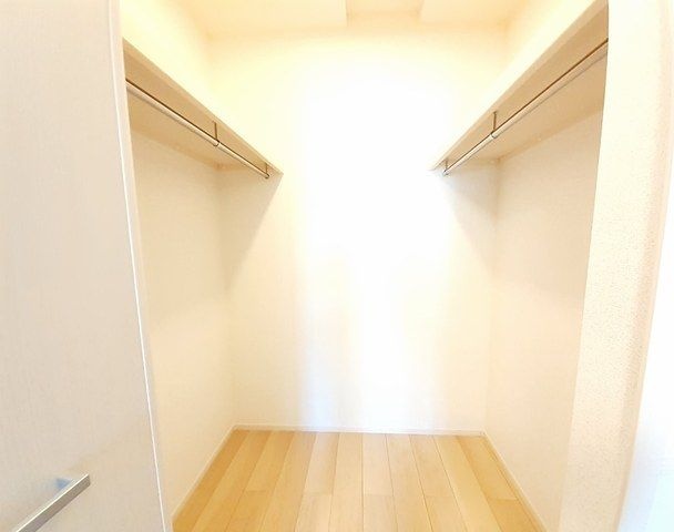収納　ウォークインクローゼット