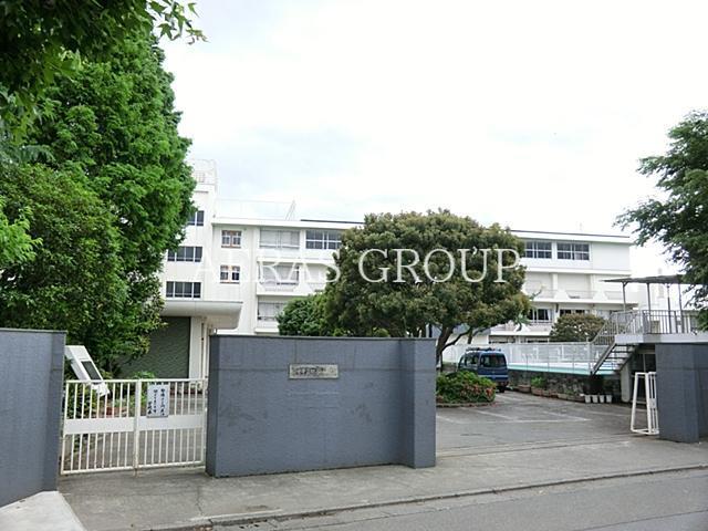 小学校　府中市立四谷小学校（小学校）まで770m