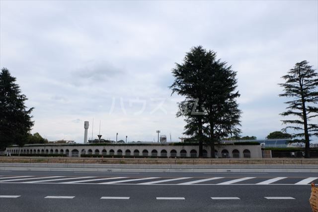 公園　栃木県立総合運動公園（公園）まで1082m