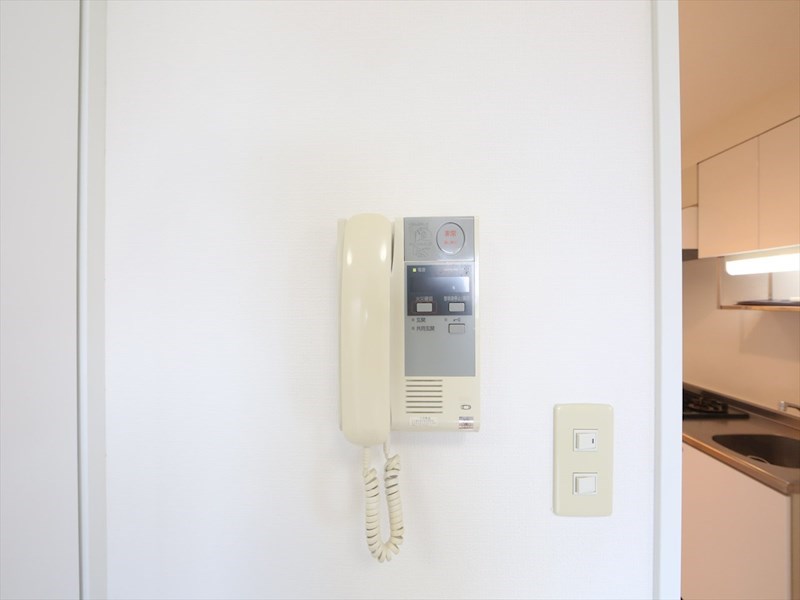 セキュリティ　インターホン完備