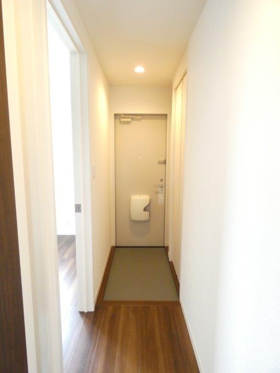 玄関　図面と現状に相違がある場合には現状を優先