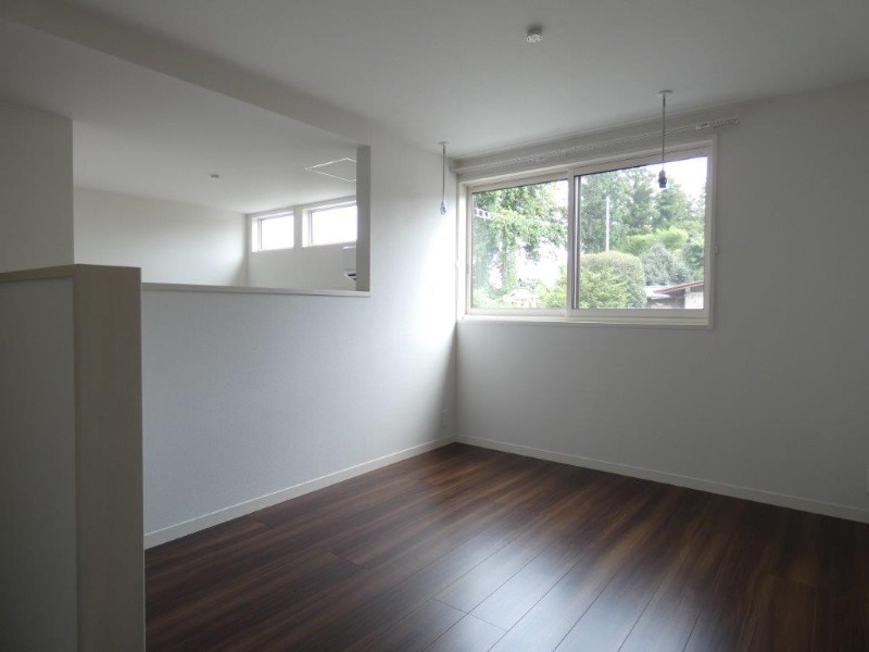 居室・リビング　図面と現状に相違がある場合には現状を優先