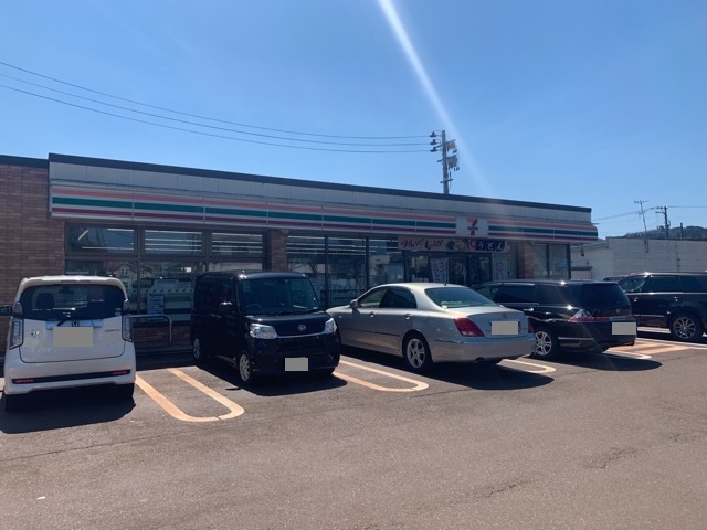 コンビニ　セブンイレブン上越大豆1丁目店（コンビニ）まで319m