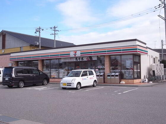 コンビニ　セブンイレブン富山上田島店（コンビニ）まで168m
