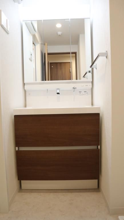 洗面設備　（別タイプ参考写真）ボナール白山　文京区白山5