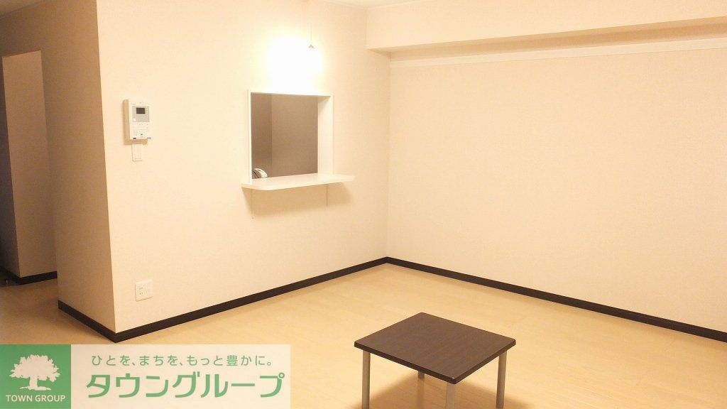 居室・リビング　家具家電付き