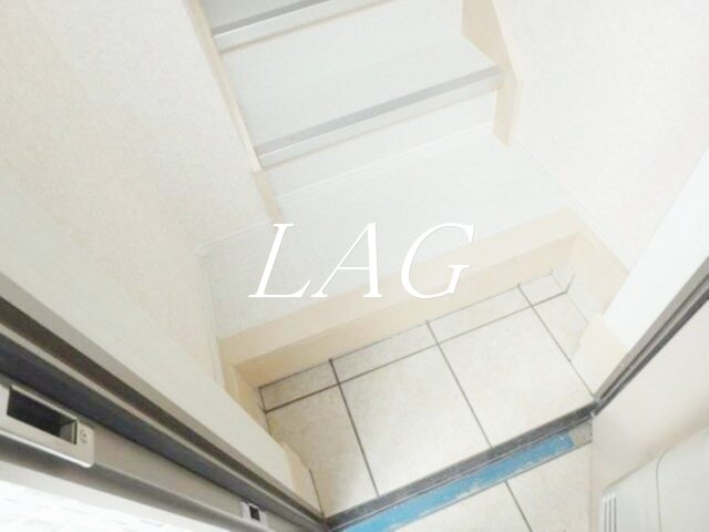 玄関　玄関です。