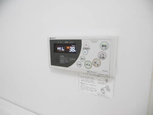 居室・リビング　南洋間