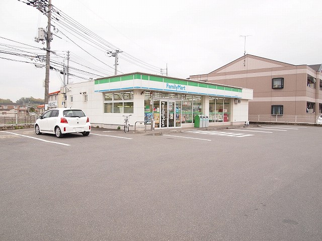 コンビニ　ファミリーマート総社溝口店（コンビニ）まで661m
