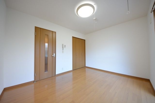 居室・リビング　★洋室約７帖★