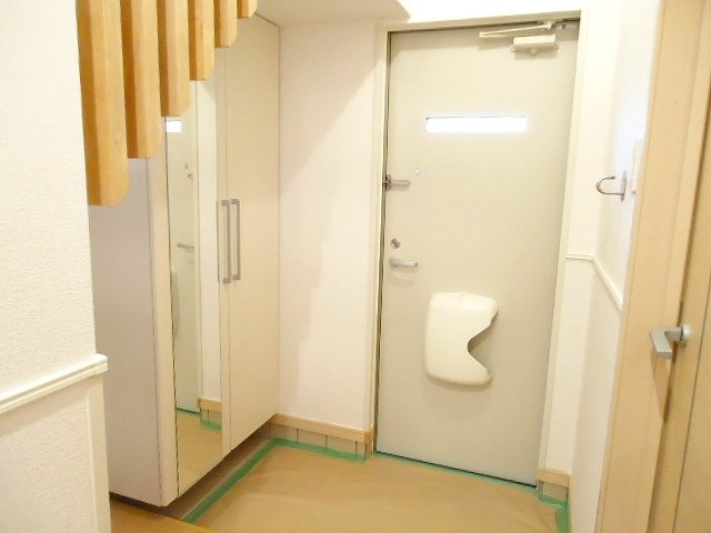 玄関　シンプルで使いやすい玄関です