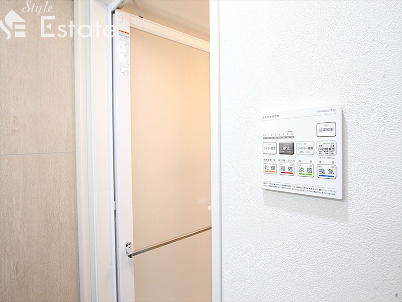 その他　浴室乾燥機