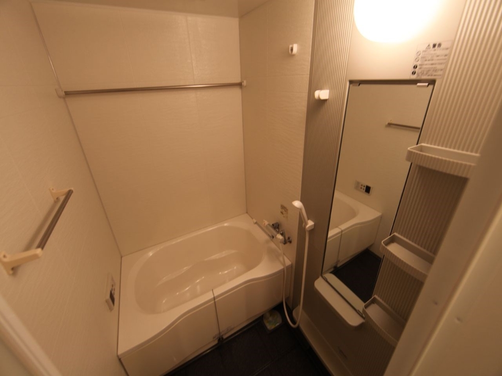 バス・シャワールーム　浴室暖房乾燥機付お風呂