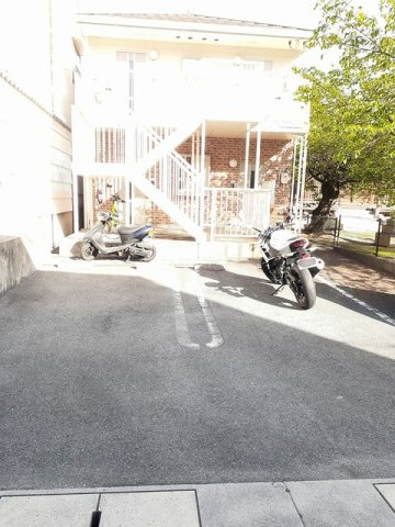 駐車場　駐車場があります