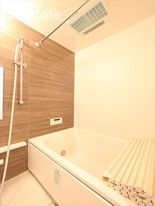 バス・シャワールーム　バスルーム