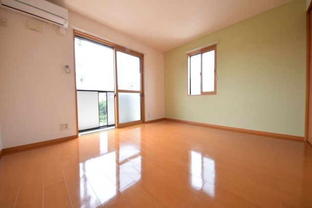 居室・リビング　★お部屋探しは株式会社タウンハウジング東京まで★