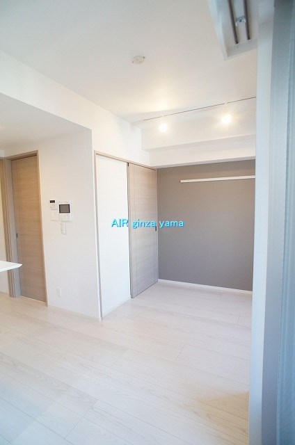 居室・リビング　明るくゆったりしたお部屋