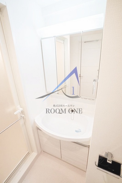 洗面設備　洗面台です。