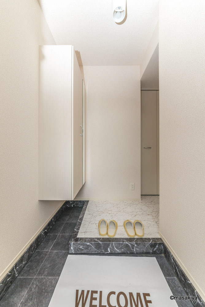 玄関　玄関