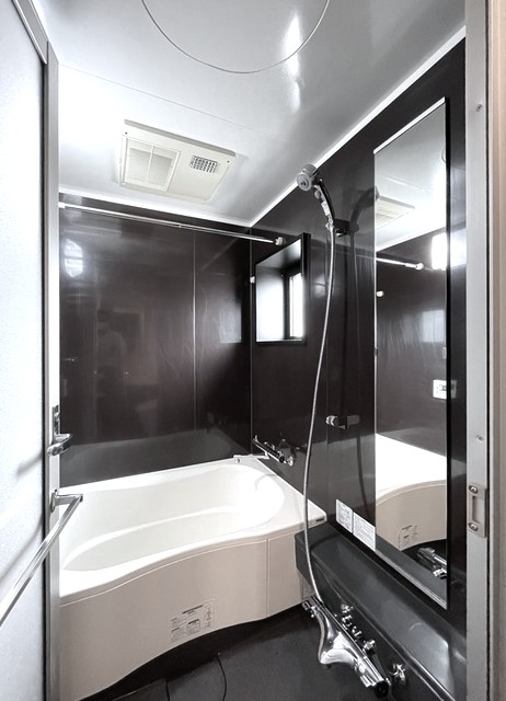 バス・シャワールーム　風呂