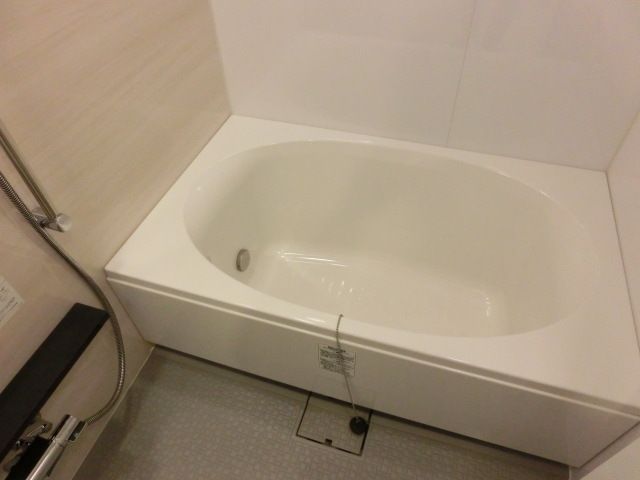バス・シャワールーム　★ゆったりサイズのバス★