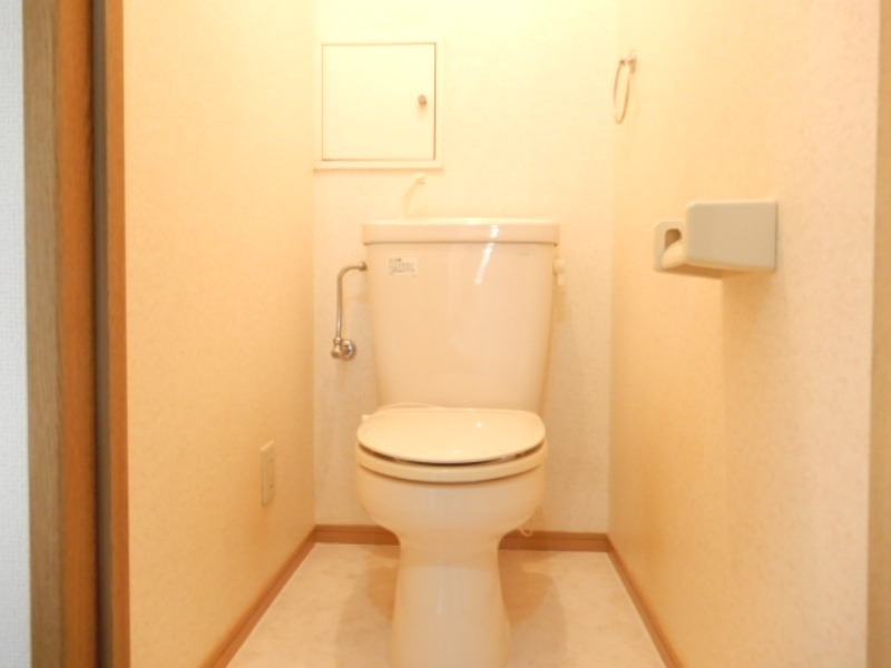 トイレ　図面と現状に相違がある場合には現状を優先