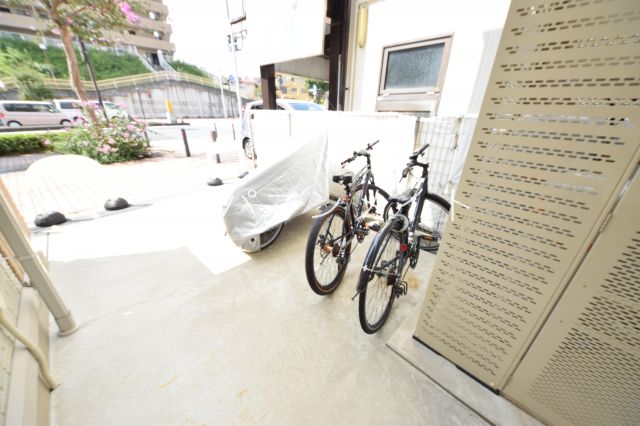 エントランス　戸塚周辺ならアパマンメイトへＬｅｔｓ Ｇｏ ！