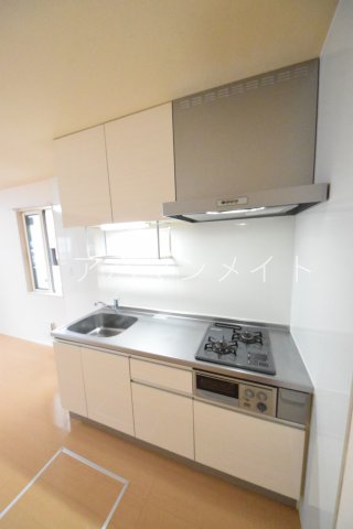 キッチン　ガスコンロ２口付き！