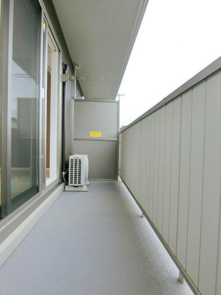 バルコニー　写真は別のお部屋のイメージです。現況優先