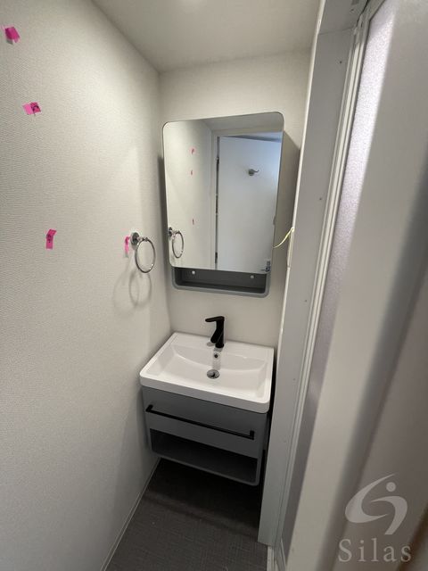 洗面設備　同仕様