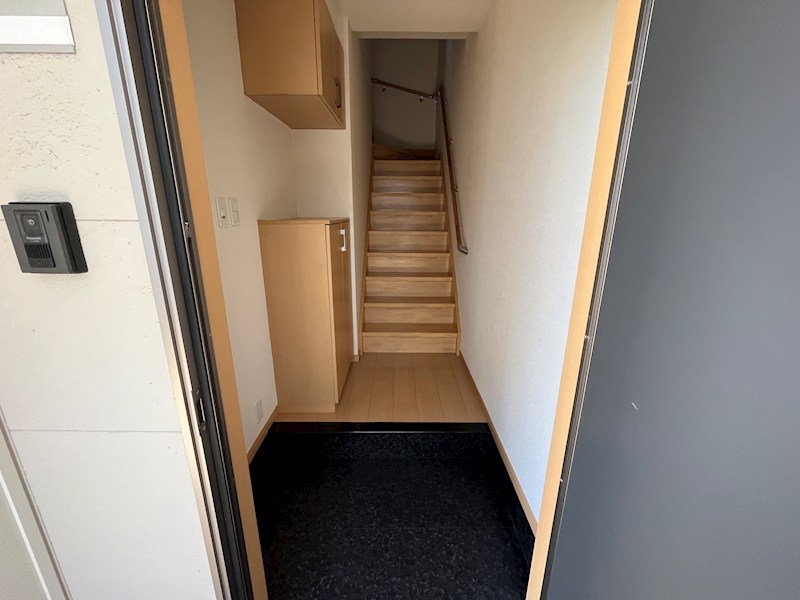 玄関　別部屋参考写真