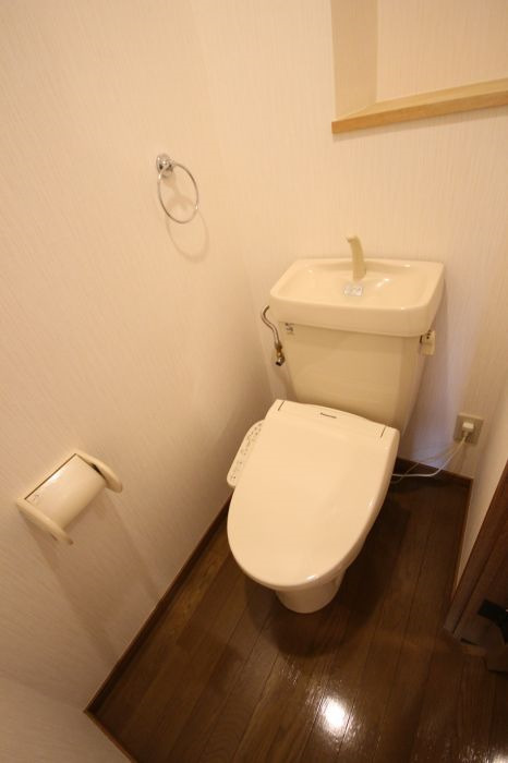 トイレ　ゆったりとした空間のトイレです