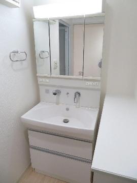 洗面設備　洗髪洗面化粧台（イメージ）