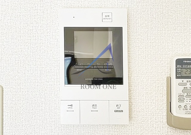 セキュリティ　モニター付きインターホンです。