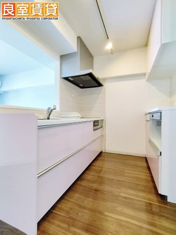 キッチン　※同仕様画像