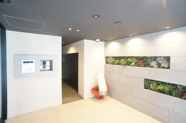 エントランス　エントランス