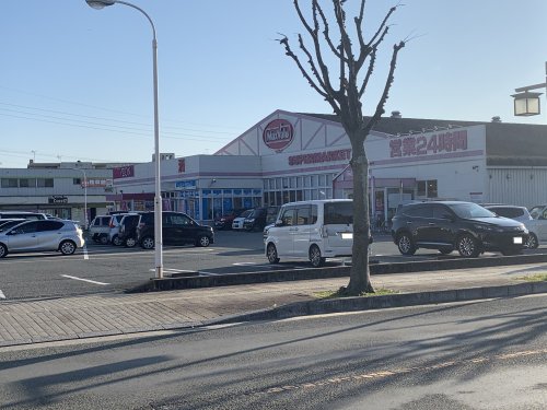 スーパー　マックスバリュ 八女本町店（スーパー）まで675m