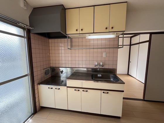 キッチン　※別部屋の写真です