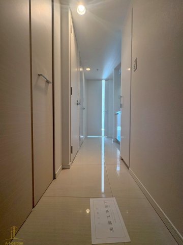 玄関　S-RESIDENCE難波Briller