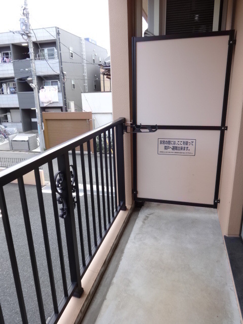 バルコニー　※別号室写真