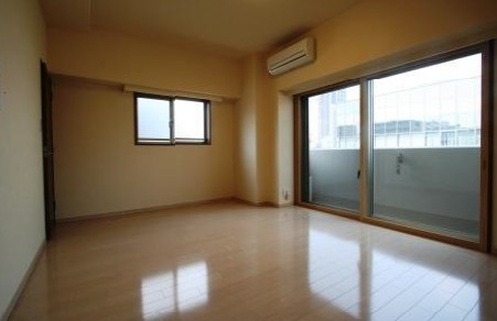 居室・リビング　内観