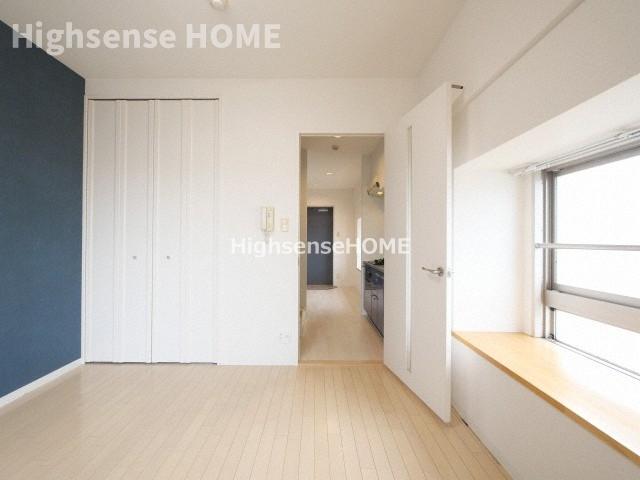 居室・リビング　ゆったり過ごせる居間です