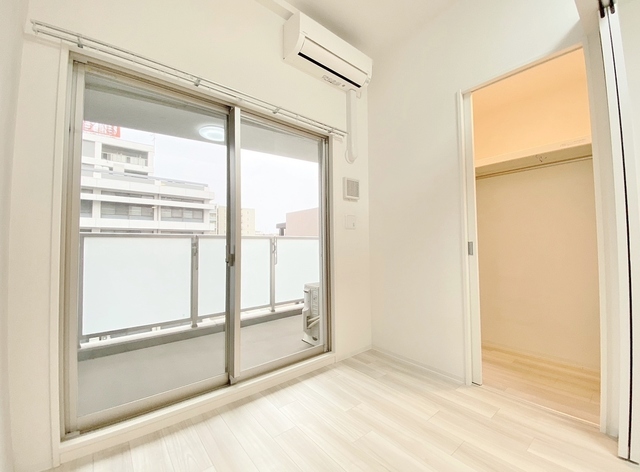 その他部屋・スペース　洋室２．５帖・収納・エアコン