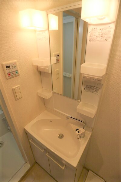 洗面設備　☆うれしい独立洗面台☆