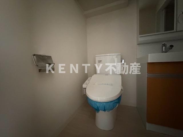 トイレ　落ち着いたトイレです