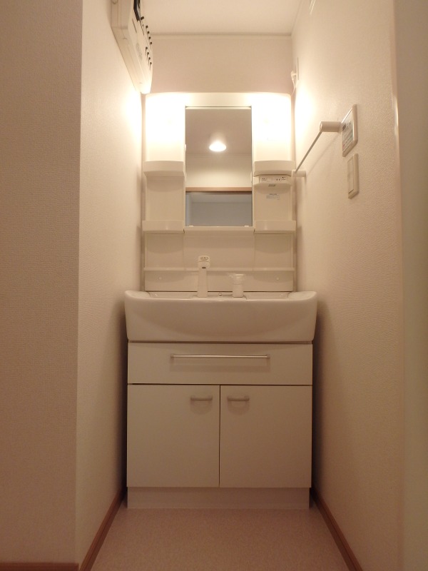 洗面設備　図面と現状に相違がある場合には現状を優先