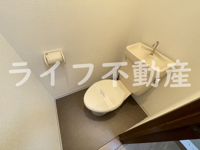 トイレ　トイレもきれいです