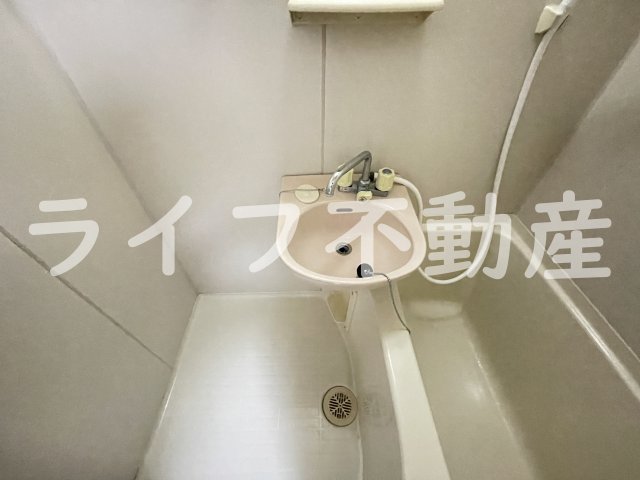 洗面設備　使いやすい洗面所です