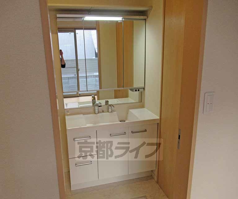 洗面設備　洗面所です。